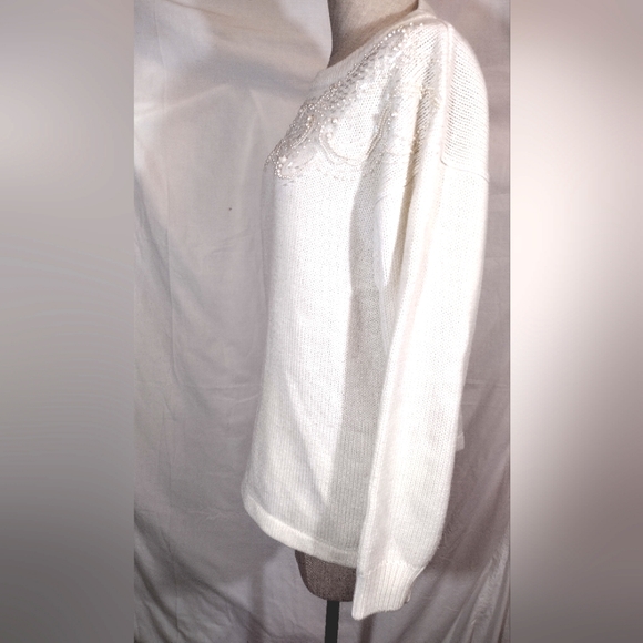 Vintage beaded sweater, Vintage, Crew Neck White,  Knit, Women, Pearls, XL - Picture 9 of 16